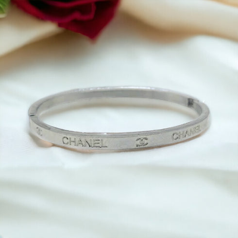 The Regal Charm Love Symphony Bracelet - D71 - 1